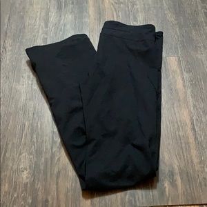 UA Black boot cut yogas